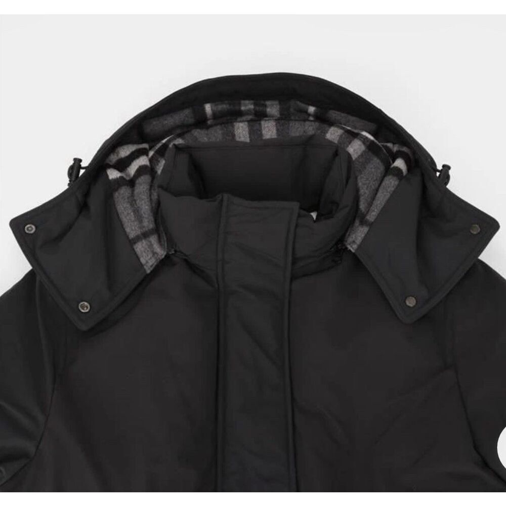 Burberry LEYBURN Women's Down Coat Size Medium - Picture 2 of 9